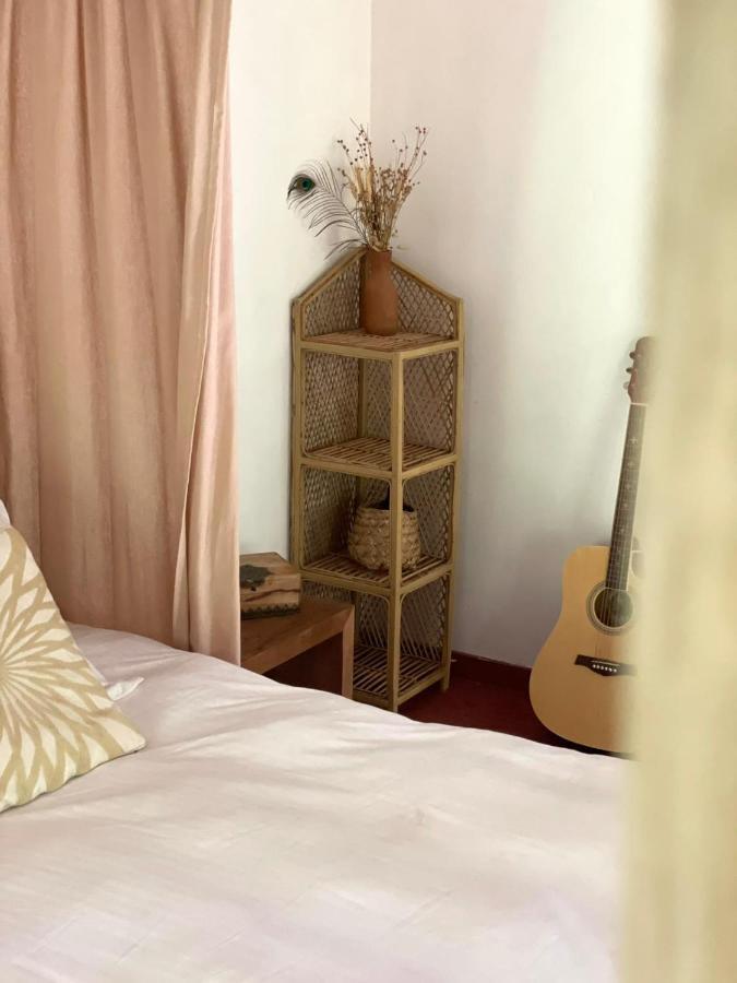 Le Cabanon Lägenhet Dikwella Exteriör bild