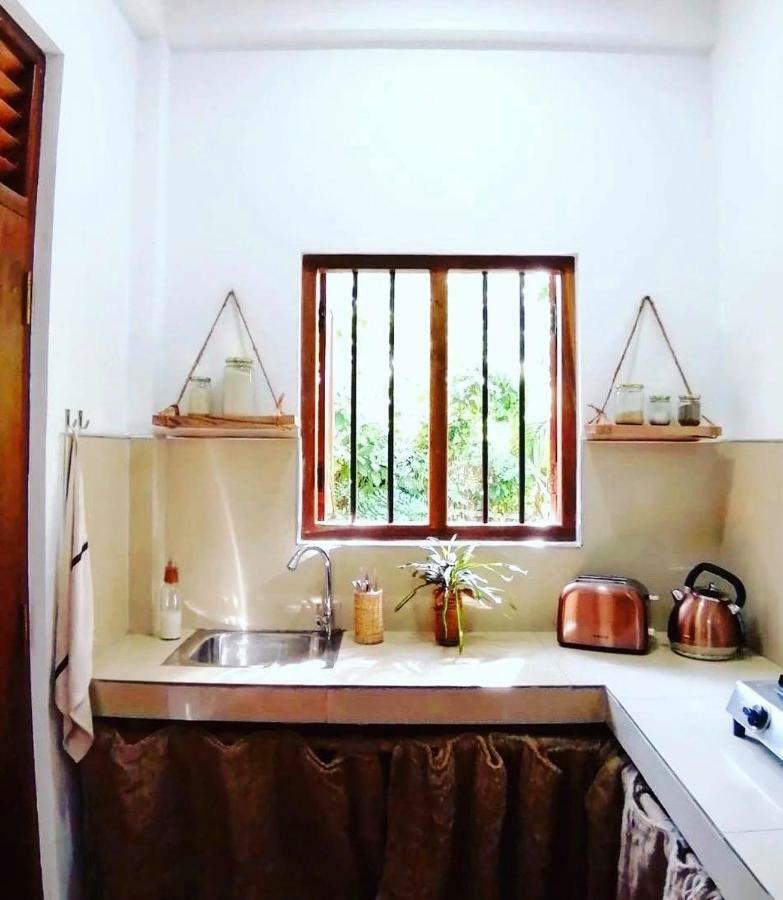 Le Cabanon Lägenhet Dikwella Exteriör bild